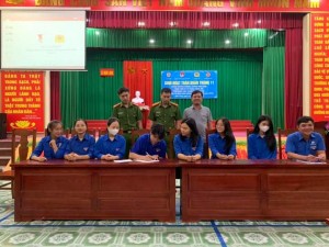 Nghi Long:  Tổ chức tọa đàm 40 năm ngày nhà giáo Việt Nam 20/11